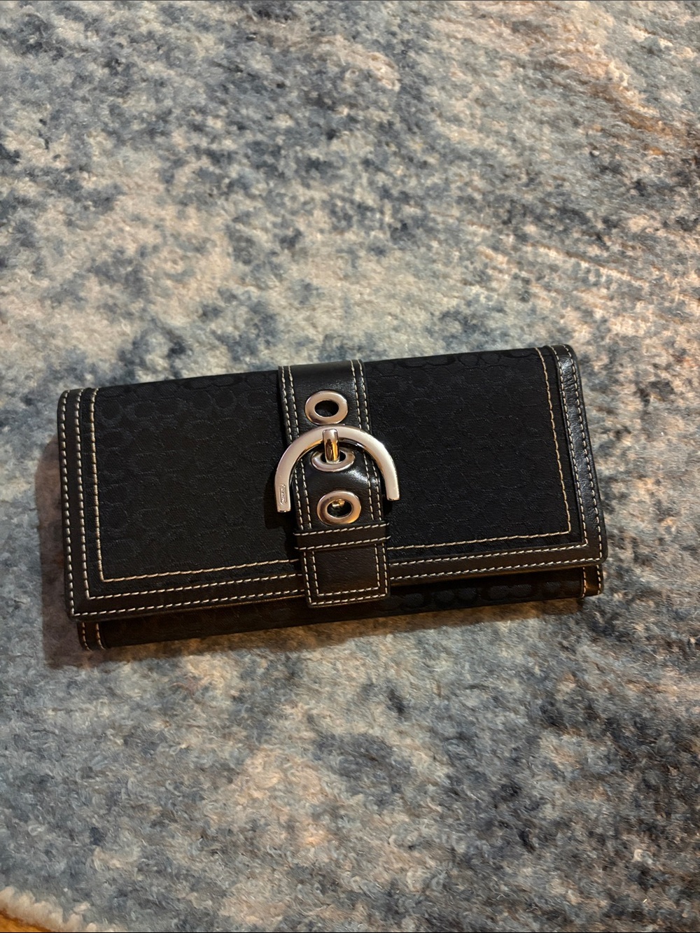 Coach Black Signature Continental Wallet with Gold Hardware - Picture 2 of 10